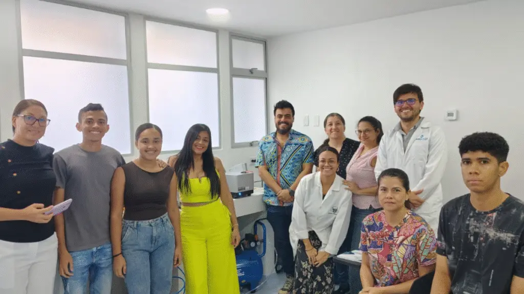 Picture1-group photo